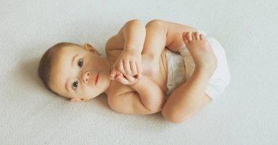 Wie ein Baby rollen